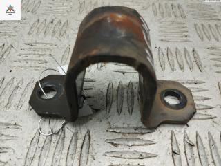 крепление стабилизатора / втулки стабилизатора Ford Mondeo 3 поколение [рестайлинг] 2005, 2.0 л., дизель, МКПП, серый, хетчбэк 5 дв.