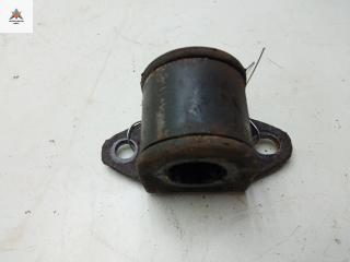 крепление стабилизатора / втулки стабилизатора Toyota Avensis 2 поколение (T250) [рестайлинг] 2006, 2.2 л., дизель, МКПП, серый, универсал