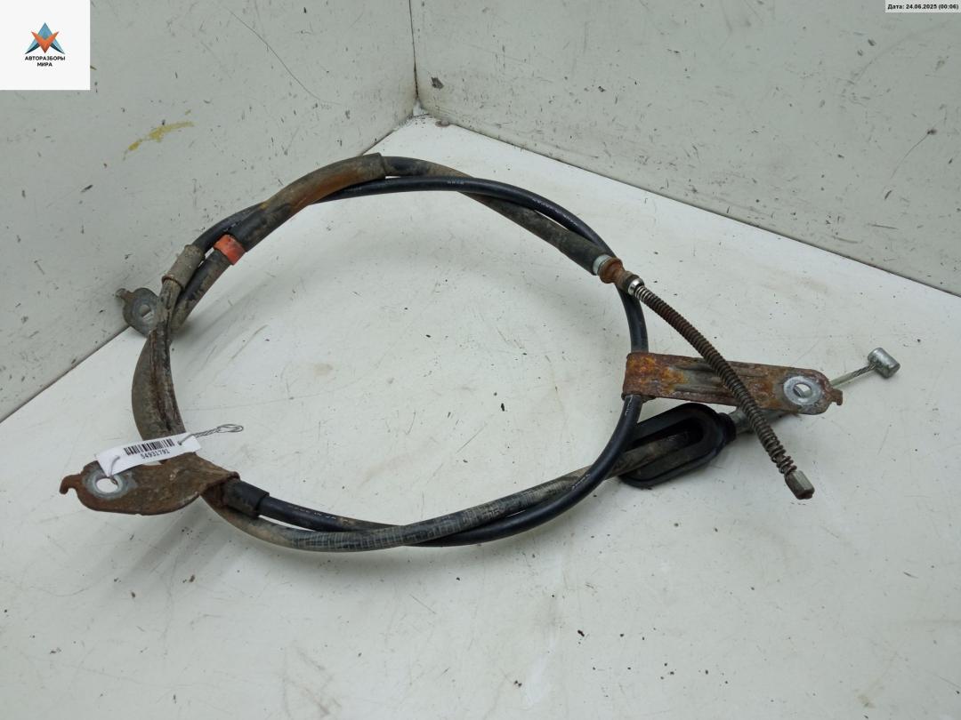 трос ручника Subaru Forester 3 поколение (SH) 2010, 2.0 л., дизель, МКПП, чёрный, внедорожник 5 дв. - фото №1