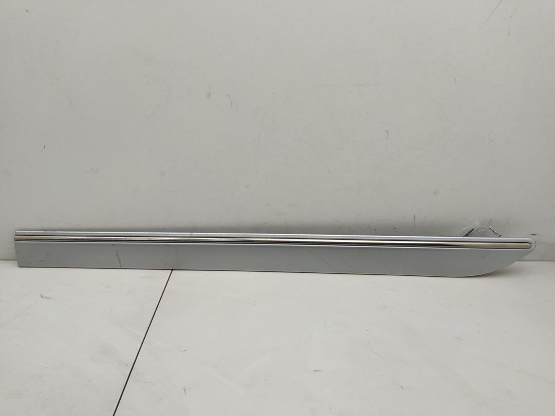 молдинг двери задней левой Mercedes-Benz R-Class W251 2008, 3.5 л., бензин, АКПП, серый, минивэн, 2516902362