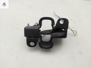 замок капота Mercedes-Benz S-Класс W220 2000, 3.2 л., бензин, АКПП, серый, седан, 2208800160