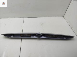 накладка подсветки номера Opel Zafira 1 поколение (A) [рестайлинг] 2004, 1.8 л., бензин, МКПП, серый, минивэн, 90579631