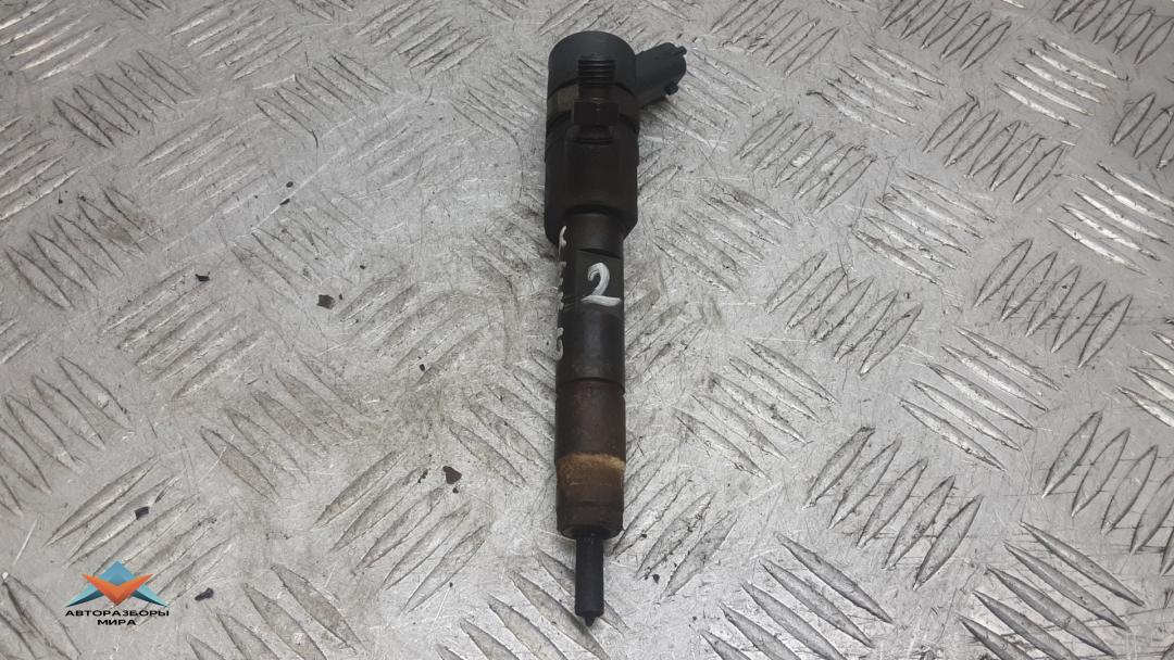 форсунка Renault Scenic 3 поколение 2010, 1.9 л., дизель, МКПП, минивэн, 8044511032 - фото №1