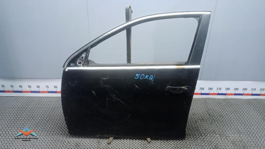 дверь передняя левая Volkswagen Jetta 5 поколение 2008, 1.9 л., дизель, МКПП, седан - фото №1