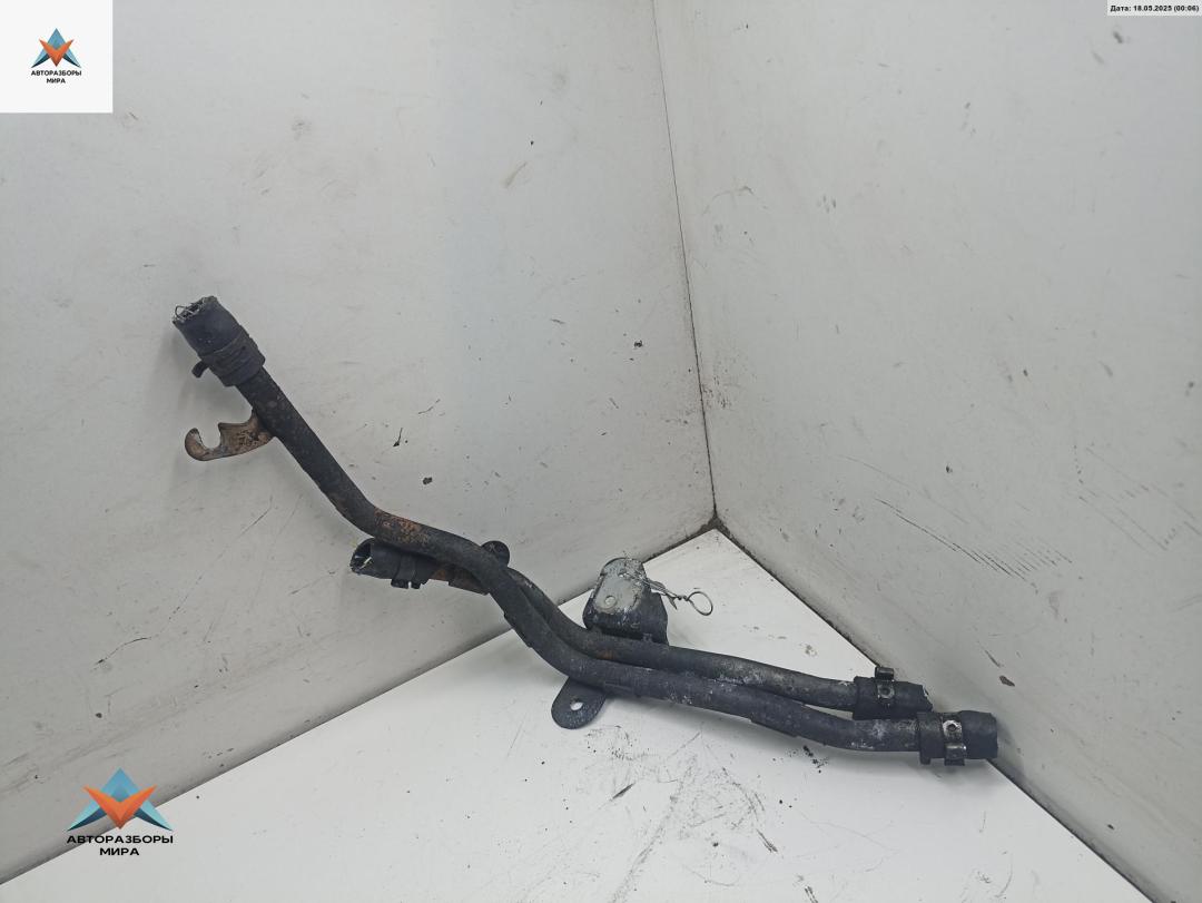 трубка охлаждающей жидкости Opel Zafira 2 поколение (B) 2006, 1.9 л., дизель, МКПП - фото №1