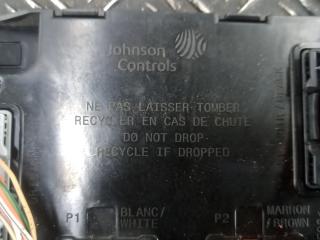 блок комфорта Renault Captur 1 поколение 2015, 1.5 л., дизель, МКПП, хетчбэк 5 дв., 284B18533R