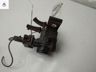 клапан EGR Volkswagen Transporter T4 1993, 1.9 л., дизель, МКПП, белый, микроавтобус, 701906287B