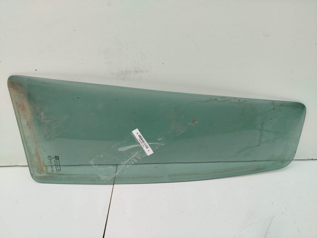 форточка задняя левая Opel Zafira A 2003, 2.2 л., бензин, МКПП, чёрный, минивэн, 43R007028