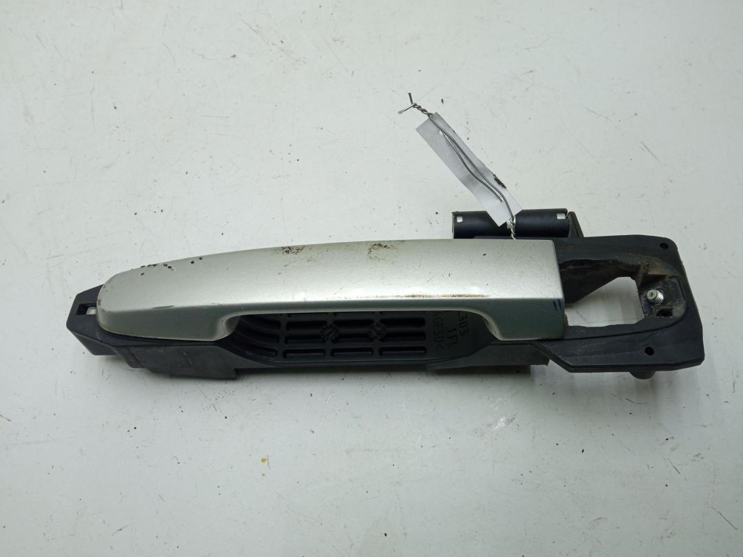 ручка наружная передняя левая Toyota Avensis 2006, 2.2 л., дизель, МКПП, серый, универсал