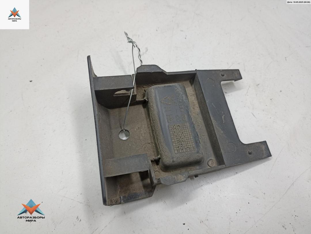 заглушка порога Opel Astra G 2003, 1.7 л., дизель, МКПП, зелёный, универсал, 90561498 - фото №1