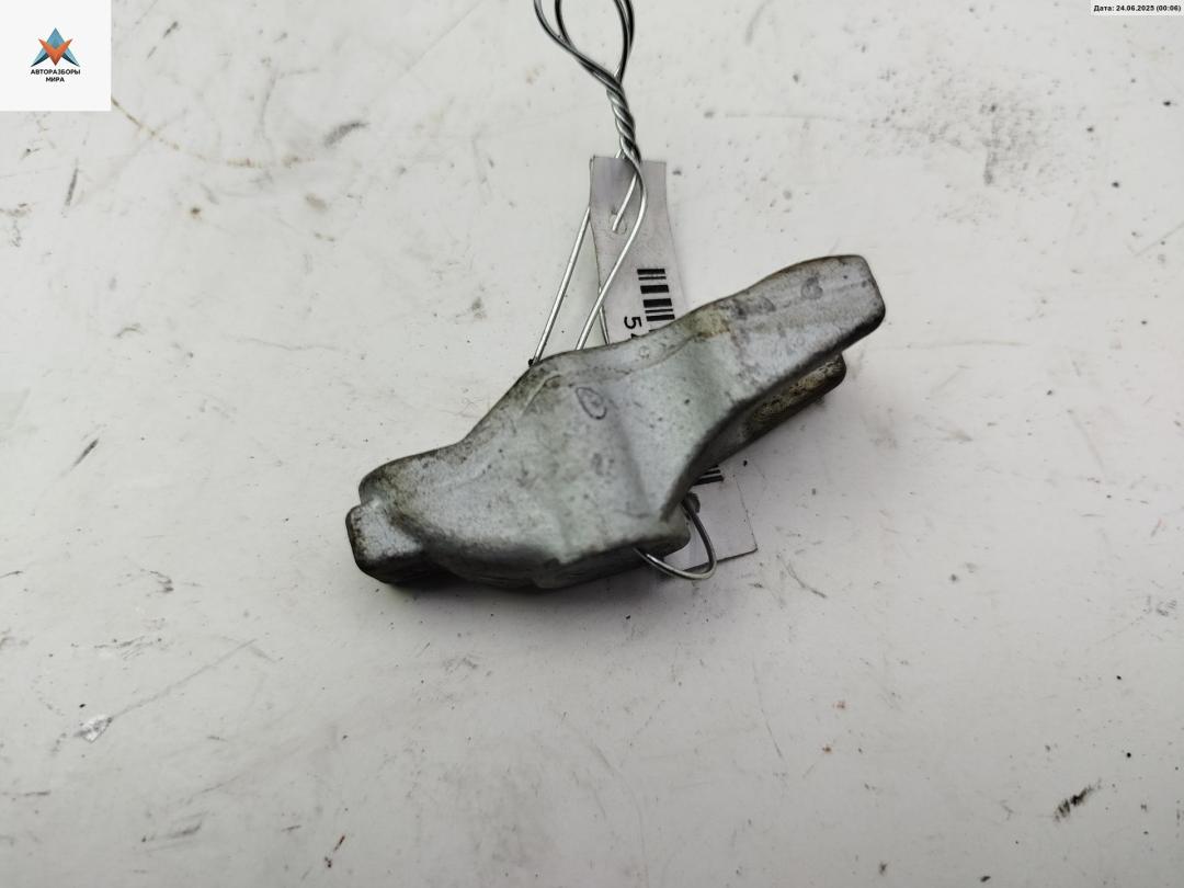 крепление форсунки Opel Insignia 1 поколение (A) 2011, 2.0 л., дизель, МКПП, чёрный, универсал, 4763 - фото №1