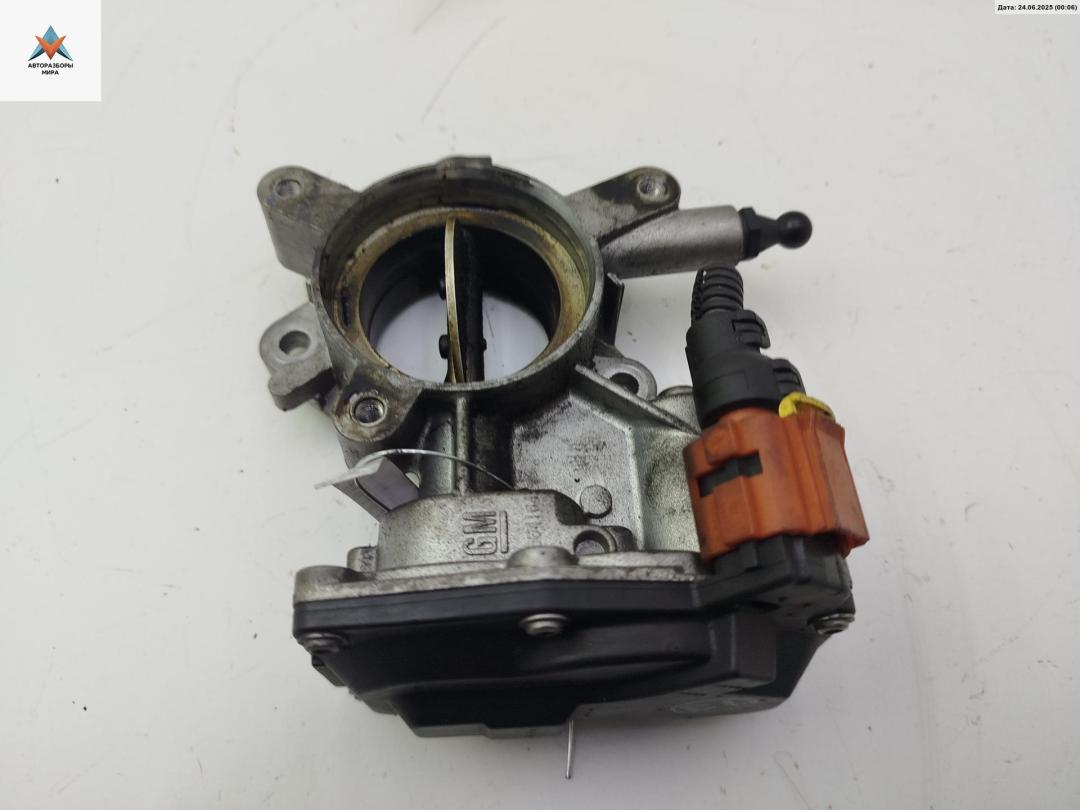 заслонка дроссельная Opel Insignia 1 поколение (A) 2011, 2.0 л., дизель, МКПП, чёрный, универсал, 55564164 - фото №1