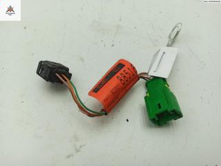 разъем (фишка) проводки Renault Scenic 1 поколение [рестайлинг] 2002, 1.6 л., бензин, МКПП, серый, минивэн, 8200188516