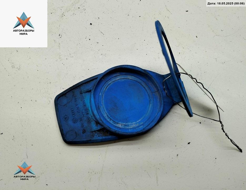 крышка бачка омывателя SEAT Toledo 2 поколение 2003, 1.9 л., дизель, МКПП, чёрный, седан, 8D0955455 - фото №1