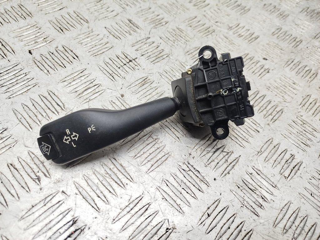 переключатель поворотов BMW 5 E39 1999, 3.0 л., дизель, АКПП, серый, универсал, 8363668