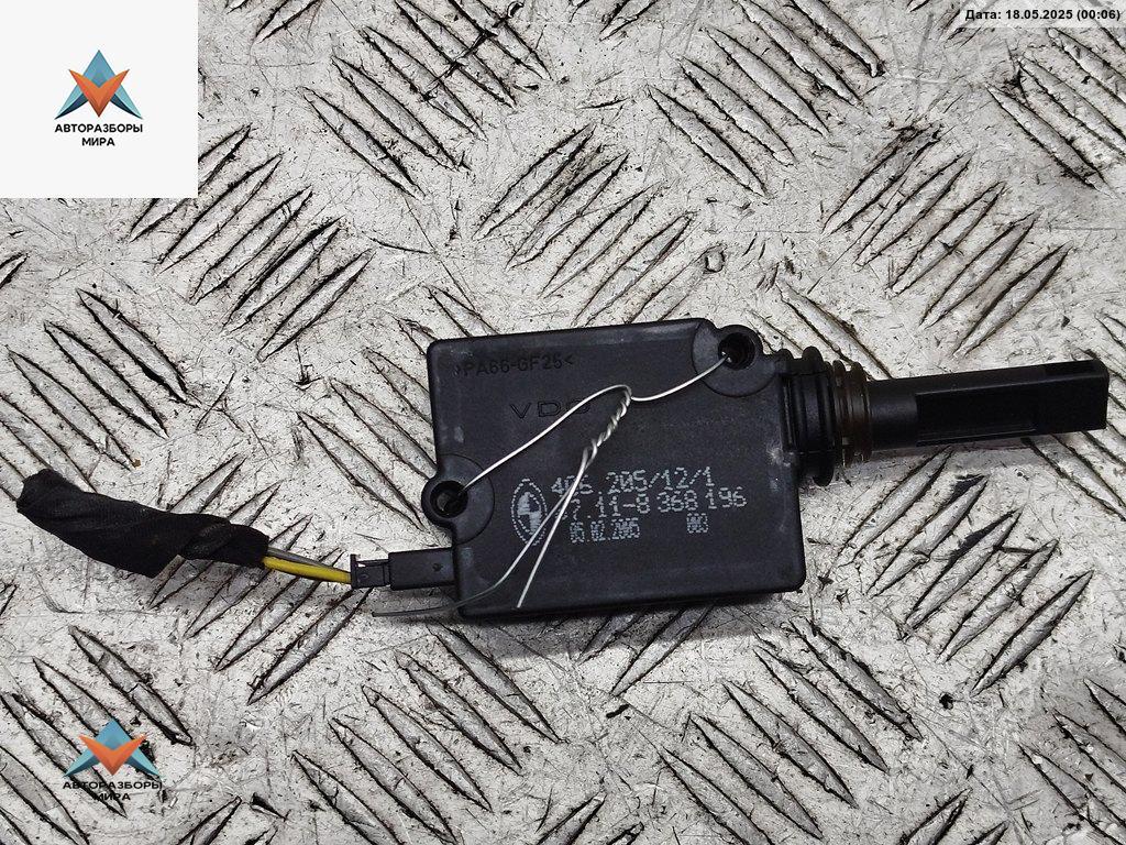 активатор замка багажника BMW 5 серия E60/E61 2005, 2.5 л., дизель, АКПП, синий, универсал, 8368196 - фото №1