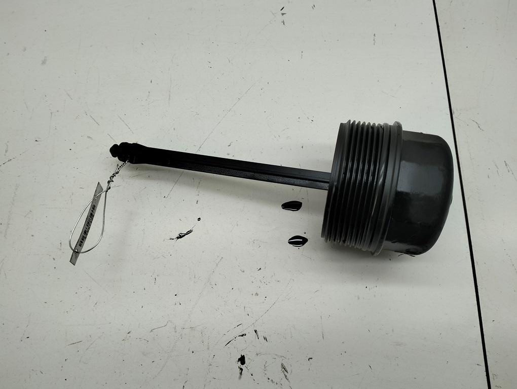 крышка масляного стакана Volkswagen Passat B5 1999, 1.9 л., дизель, МКПП, синий, универсал, 038115433 - фото №1