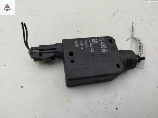 активатор замка багажника Opel Zafira 1 поколение (A) 2001, 1.8 л., бензин, МКПП, серый, минивэн, 90460062