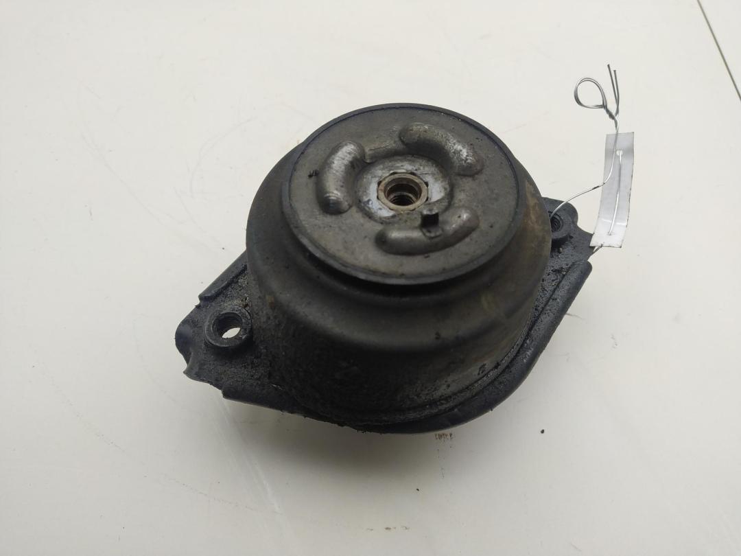 подушка крепления двигателя Mercedes-Benz R-Class W251 2008, 3.5 л., бензин, АКПП, серый, минивэн, 2512402617