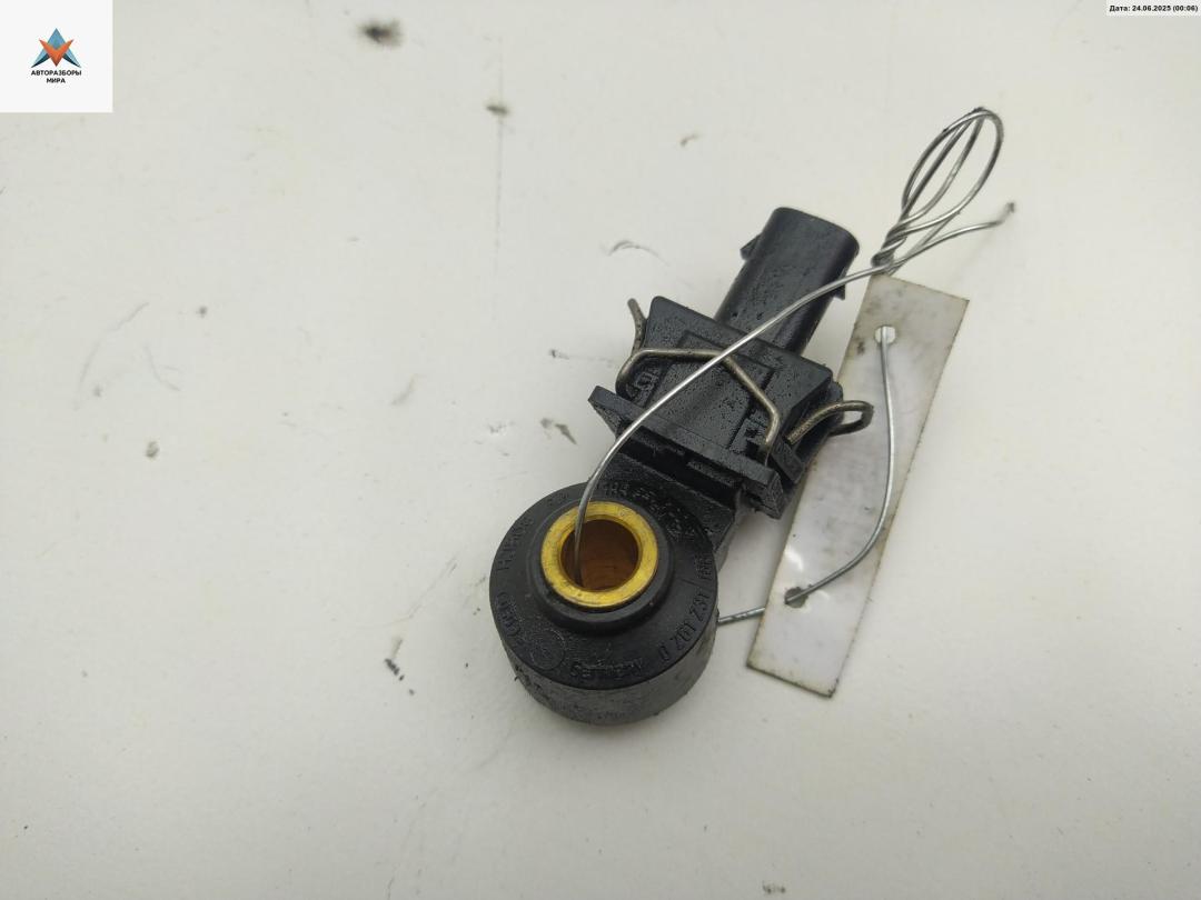 датчик детонации Mercedes-Benz R-Класс W251 2008, 3.5 л., бензин, АКПП, серый, минивэн, 0041539028 - фото №1