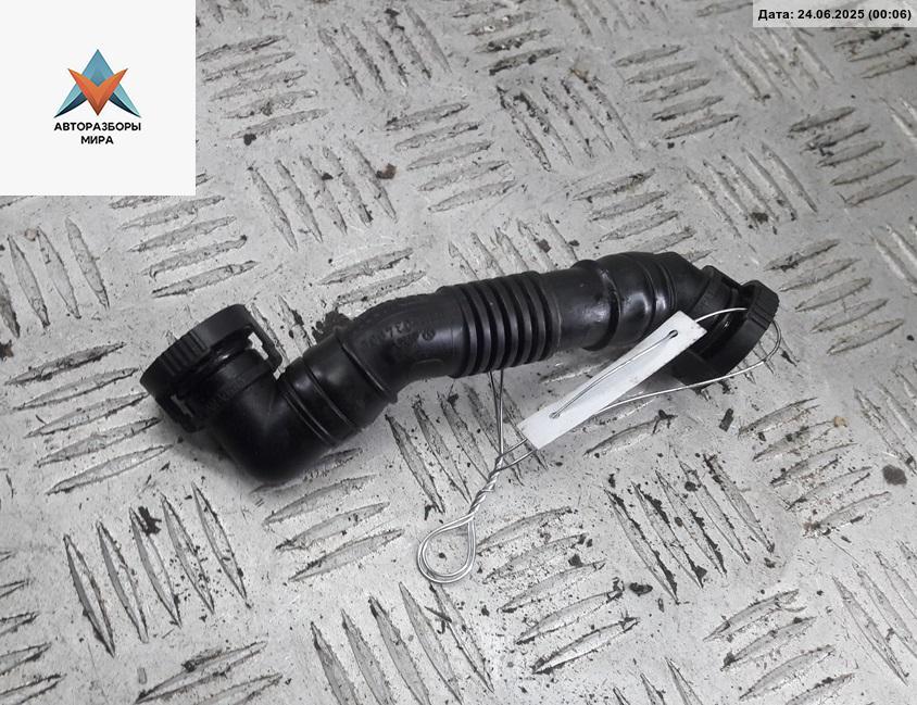 трубка системы рециркуляции EGR Volkswagen Golf 5 поколение 2006, 2.0 л., дизель, АКПП, красный, хетчбэк 5 дв., 03G103493D - фото №1