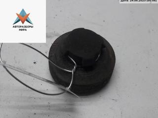 кронштейн радиатора Volkswagen Passat B5 1999, 1.8 л., бензин, МКПП, синий, универсал, 8D0121275