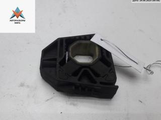 кронштейн радиатора Volkswagen Golf 5 поколение 2006, 2.0 л., дизель, АКПП, красный, хетчбэк 5 дв., 1K0121367D