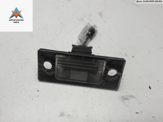 подсветка номера Volkswagen Passat B5 [рестайлинг] 2004, 2.0 л., дизель, МКПП, серый, универсал