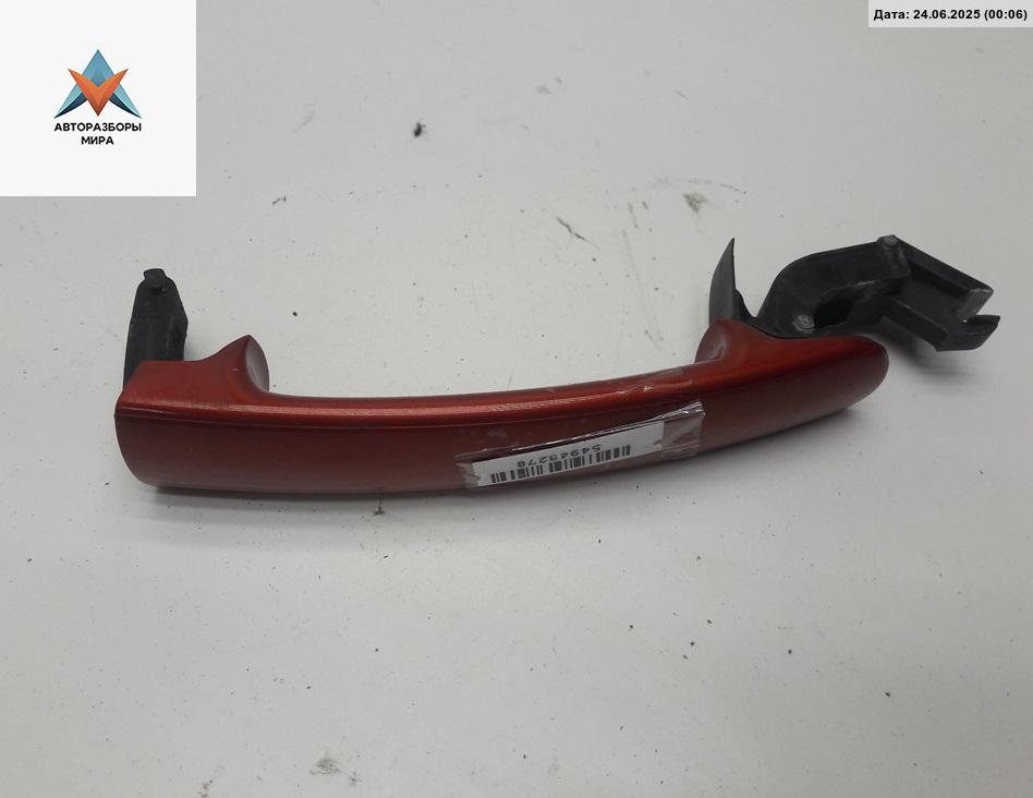 ручка наружная передняя левая Volkswagen Golf 5 поколение 2006, 2.0 л., дизель, АКПП, красный, хетчбэк 5 дв., 3B0837207 - фото №1