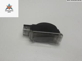 фонарь салона (плафон) Volkswagen Passat B5 [рестайлинг] 2003, 1.9 л., дизель, МКПП, синий, универсал, 3B0947415B