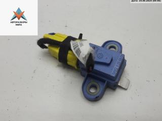 датчик AirBag Volkswagen Golf 5 поколение 2006, 2.0 л., дизель, АКПП, красный, хетчбэк 5 дв., 1K0955557A