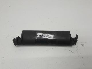 накладка двери (крышки) багажника Volkswagen Golf 5 поколение 2006, 2.0 л., дизель, АКПП, красный, хетчбэк 5 дв., 1K1867717