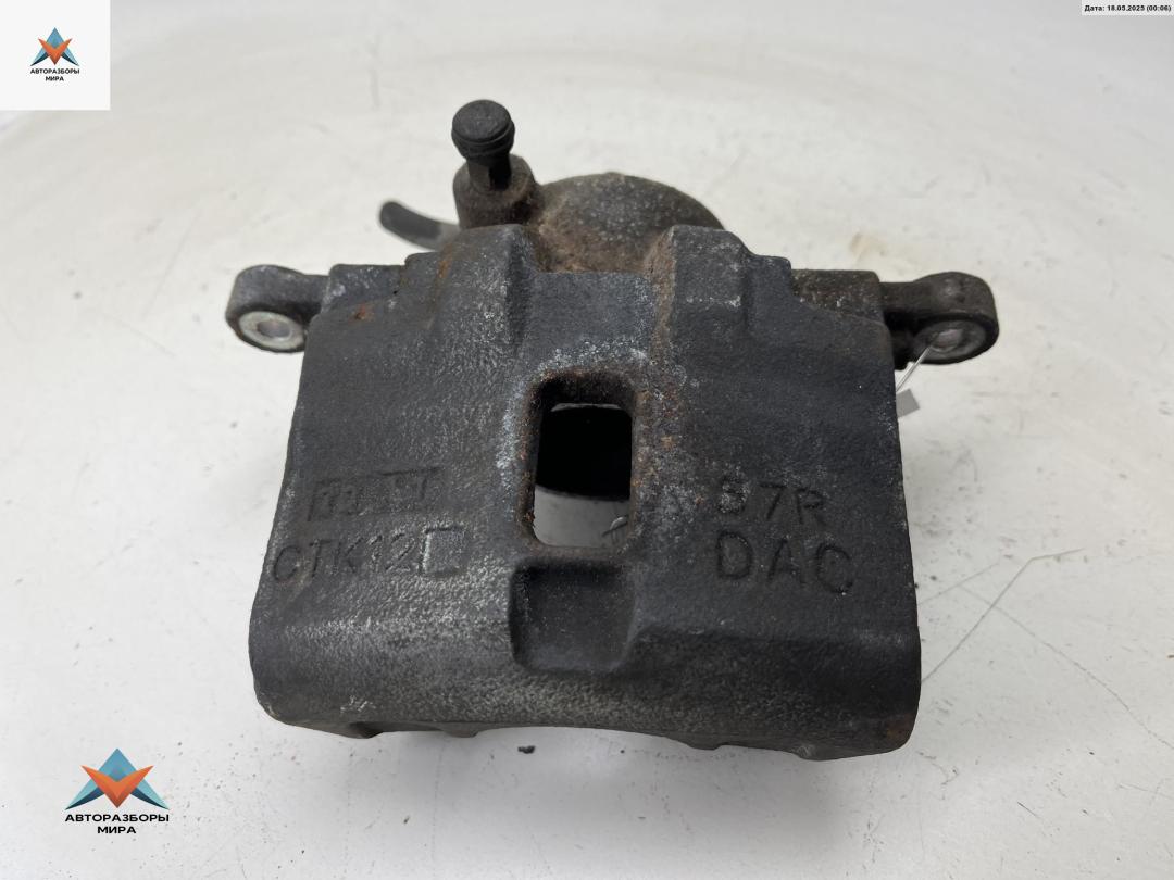 суппорт передний правый Chevrolet Epica 1 поколение 2007, 2.0 л., дизель, АКПП, серый, седан - фото №1