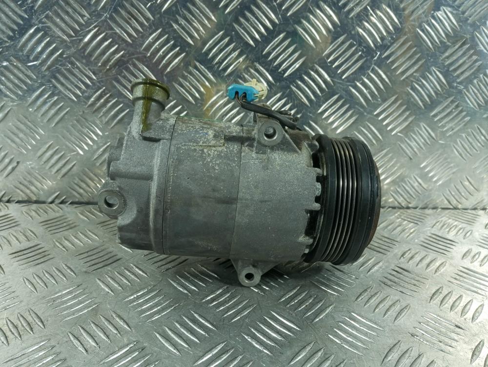 компрессор кондиционера Opel Corsa D 2008, цвет, 9165714 - фото №1
