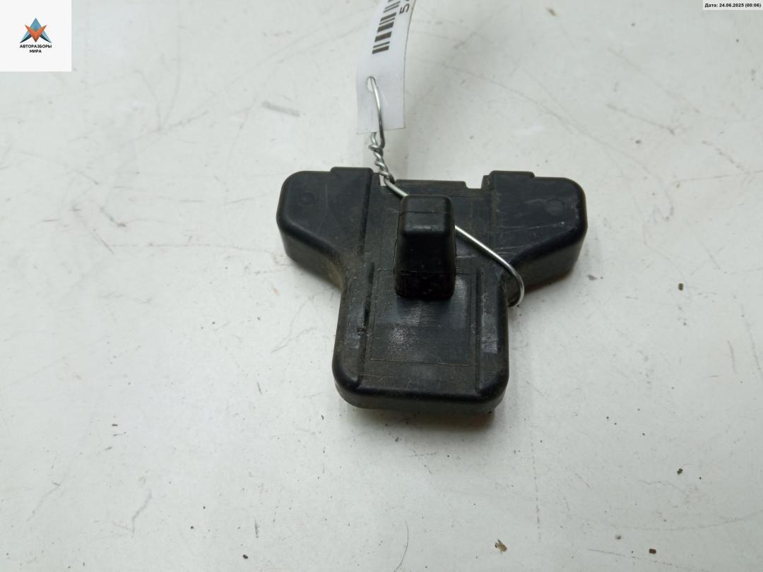 кронштейн переднего бампера Suzuki Liana 1 поколение 2003, 1.6 л., бензин, МКПП, серый, хетчбэк 5 дв. - фото №1