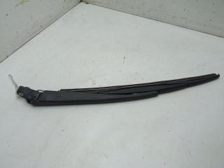 Щеткодержатель (поводок стеклоочистителя) задний Subaru Forester 3 поколение (SH) 2010, 2.0 л., дизель, МКПП, чёрный, внедорожник 5 дв.