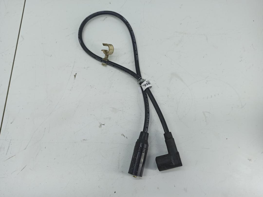 провод высоковольтный Audi 80 B3 1990, 1.6 л., бензин, МКПП, красный, седан