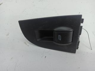 кнопка стеклоподъемника переднего правого Audi A6 Allroad Quattro C5 2001, 2.5 л., дизель, АКПП, серый, универсал, 4B0959655