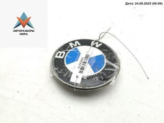 эмблема BMW 5 серия E39 [рестайлинг] 2000, 2.0 л., бензин, МКПП, чёрный, седан, 8203864