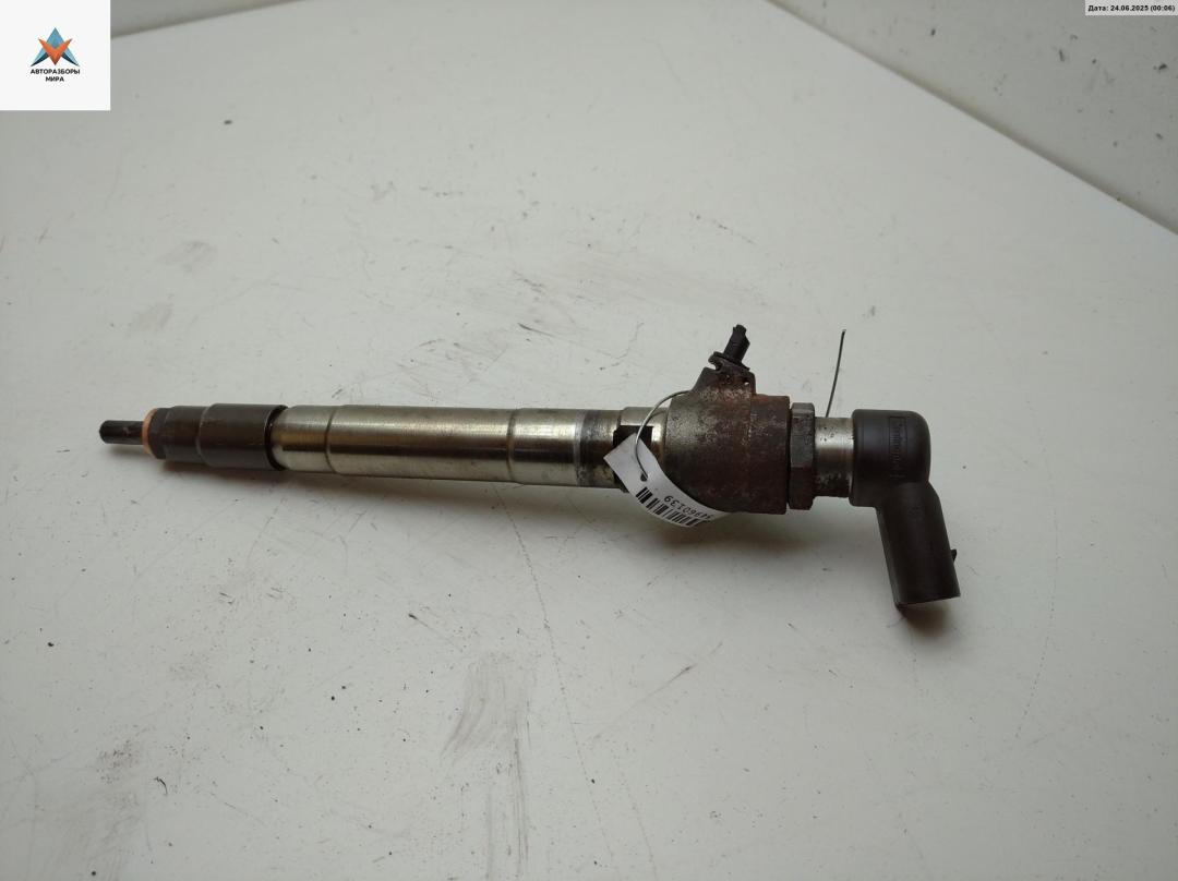 форсунка Ford Transit 8 поколение 2013, 2.2 л., дизель, МКПП, белый, микроавтобус - фото №1