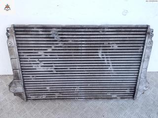 радиатор интеркулера Toyota Avensis 2 поколение (T250) [рестайлинг] 2006, 2.2 л., дизель, МКПП, серый, универсал