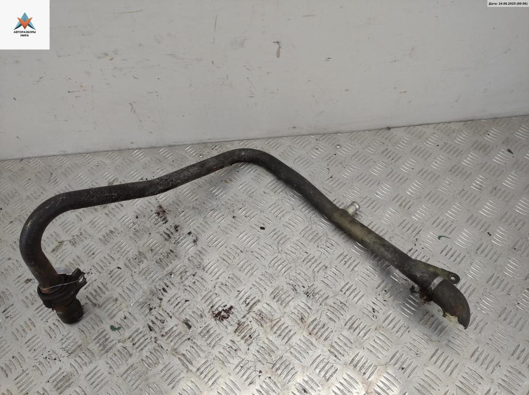 трубка охлаждающей жидкости Mercedes-Benz Vito-1 W638 2003, 2.2 л., дизель, АКПП - фото №1