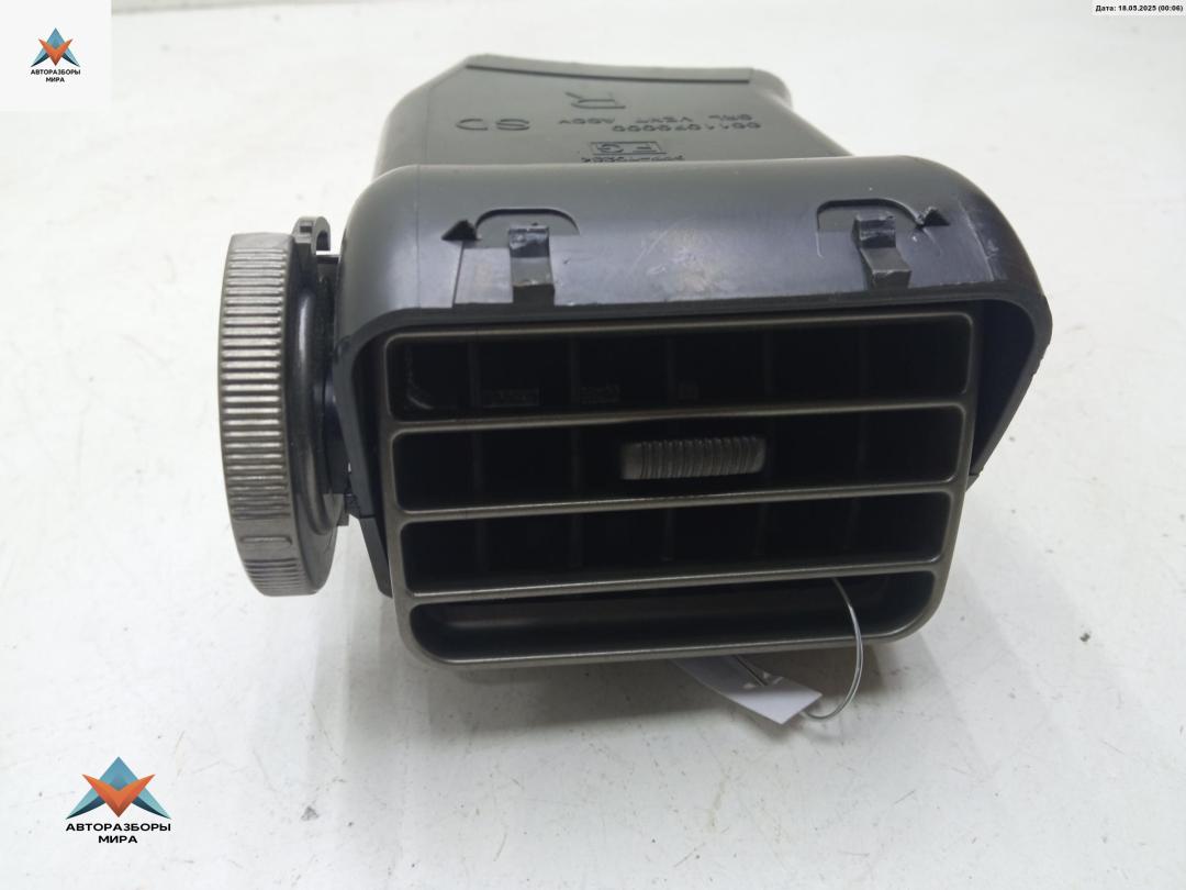 дефлектор обдува салона Subaru Forester 3 поколение (SH) 2010, 2.0 л., дизель, МКПП, чёрный, внедорожник 5 дв. - фото №1