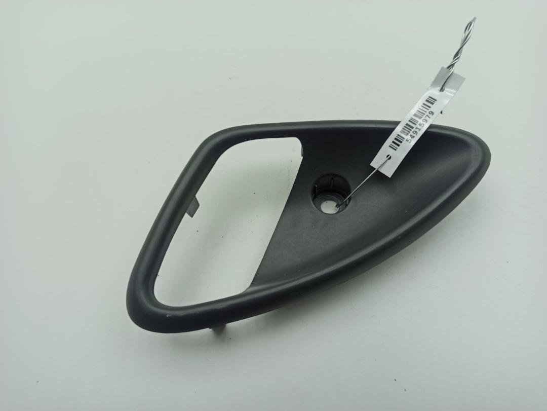 Накладка на ручку двери Citroen C5 1 поколение 2003, 1.8 л., бензин, МКПП, синий, хетчбэк 5 дв., 9641451777 - фото №1