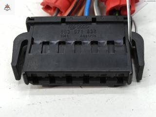 разъем (фишка) проводки Audi A4 B5 [рестайлинг] 1999, 1.6 л., бензин, МКПП, зелёный, седан, 893971636