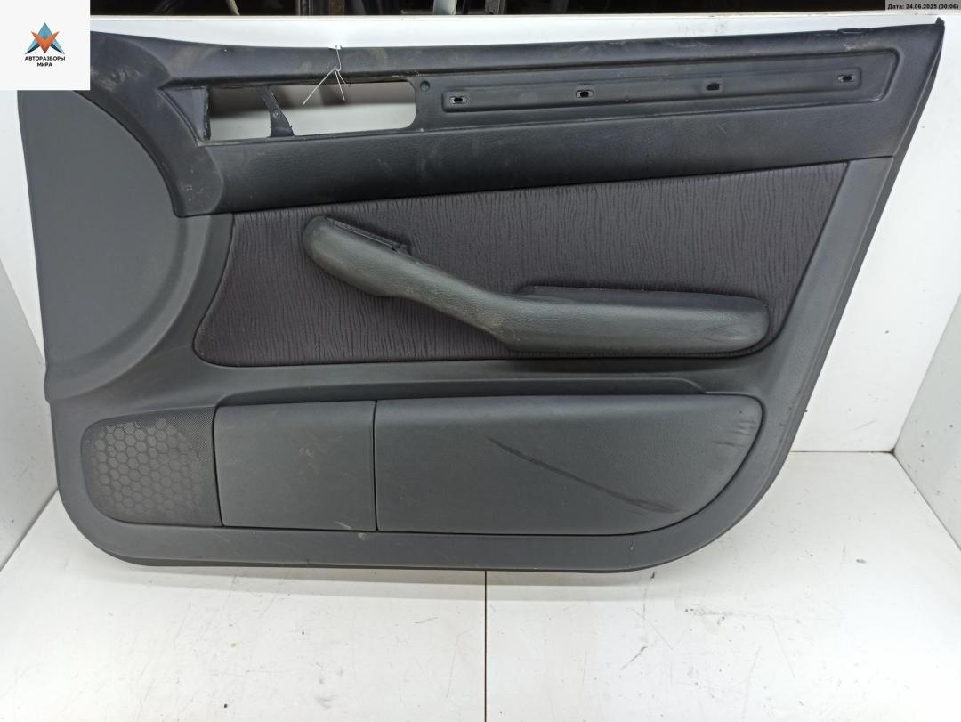обшивка двери передняя правая Audi A6 4B/C5 1997, 1.8 л., Ti, бензин, МКПП, серый, седан, 4B1867106 - фото №1