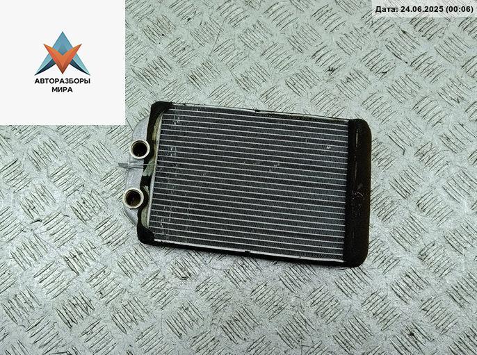 радиатор отопителя (печки) Audi A6 Allroad Quattro C5 2001, 2.5 л., дизель, АКПП, серый, универсал, 4B1819031 - фото №1