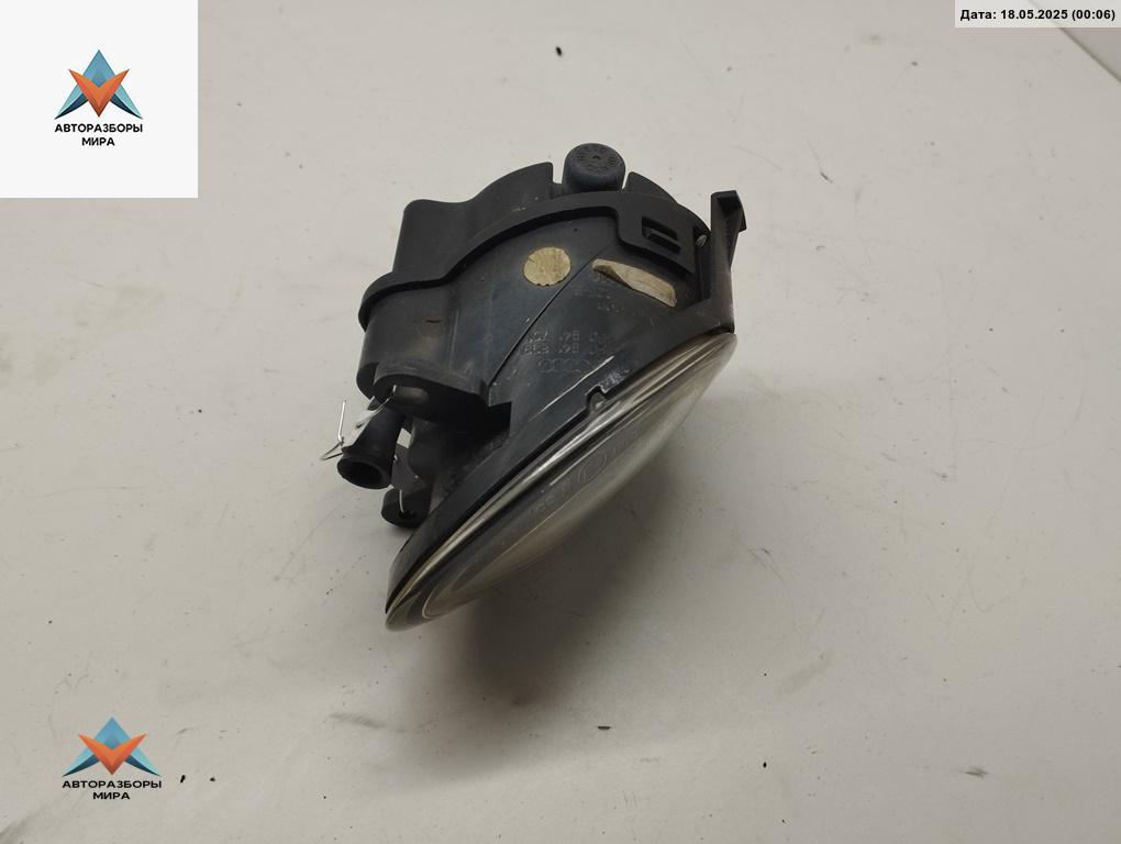 фара противотуманная левая Audi A6 4F/C6 2004, 3.2 л., бензин, АКПП, чёрный, седан, 4F0941701 - фото №1