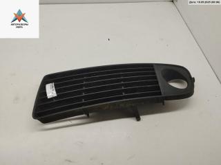 заглушка (решетка) в бампер Audi A6 4B/C5 1999, 2.4 л., бензин, АКПП, серый, седан, 4B0807681J