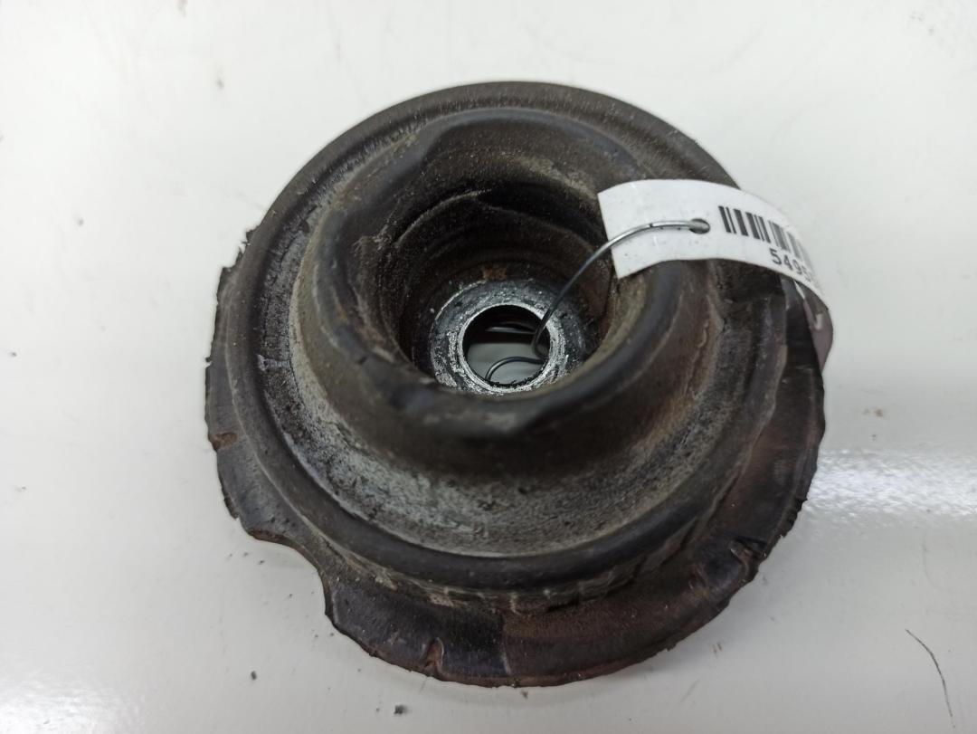 Опора амортизатора переднего (верхняя) Audi A4 B5 1999, 1.6 л., бензин, МКПП, зелёный, седан, 4D0412377F